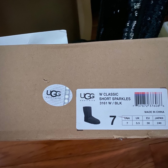 Sequin Ugg Boots - Picture 5 of 5